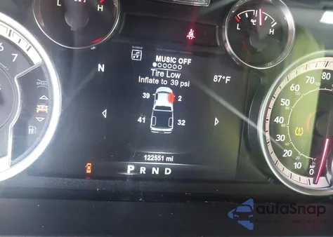 2018 Ram 1500 Lone Star Silver 4X4 5'7 Box z USA, uszkodzony, nr VIN 1C6RR7LT7JS279021